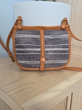 Fossil Gray Striped Canvas & Tan Leather Crossbody Bag